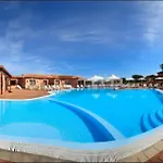 Relaxing Baia Dei Mirti B3 1 Bedroom Sleeps 3 -bilo-3 Appartement
