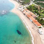 Relaxing Baia Dei Mirti B3 1 Bedroom Sleeps 3 -bilo-3