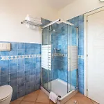 Relaxing Baia Dei Mirti B3 1 Bedroom Sleeps 3 -bilo-3 Appartement